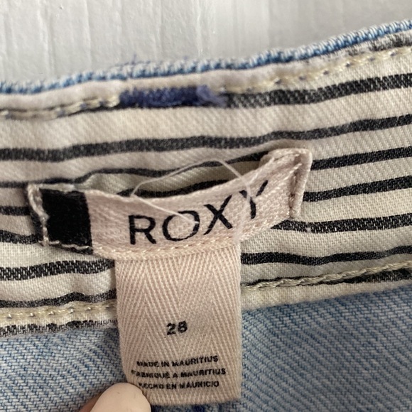 Roxy Jean Shorts - Picture 5 of 9
